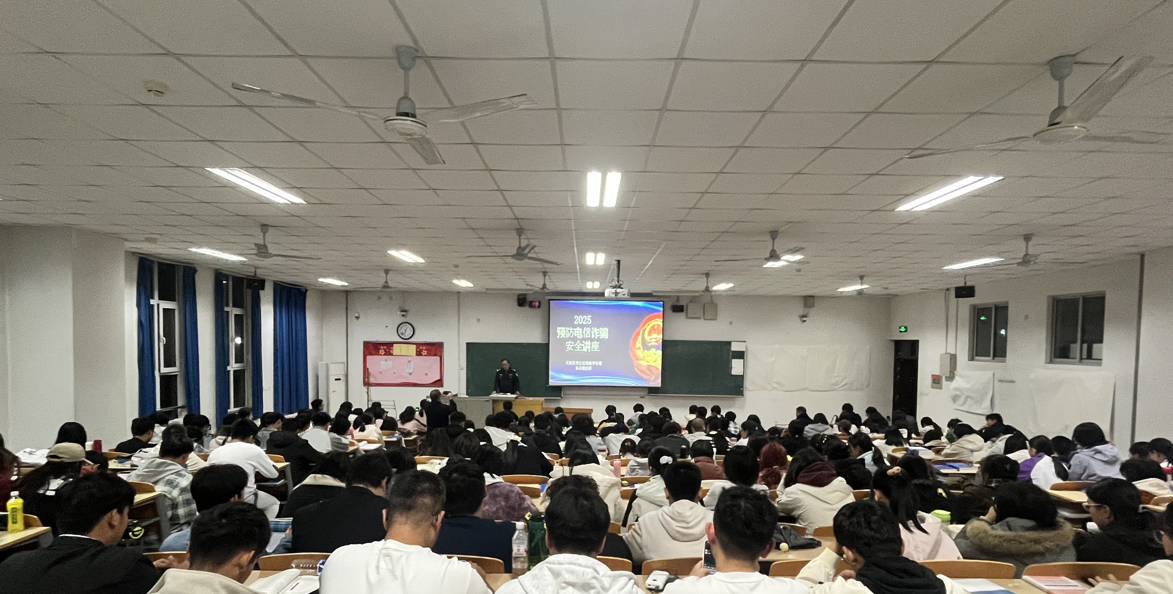 1762162702808030391.jpg 1762162702808030391.jpg