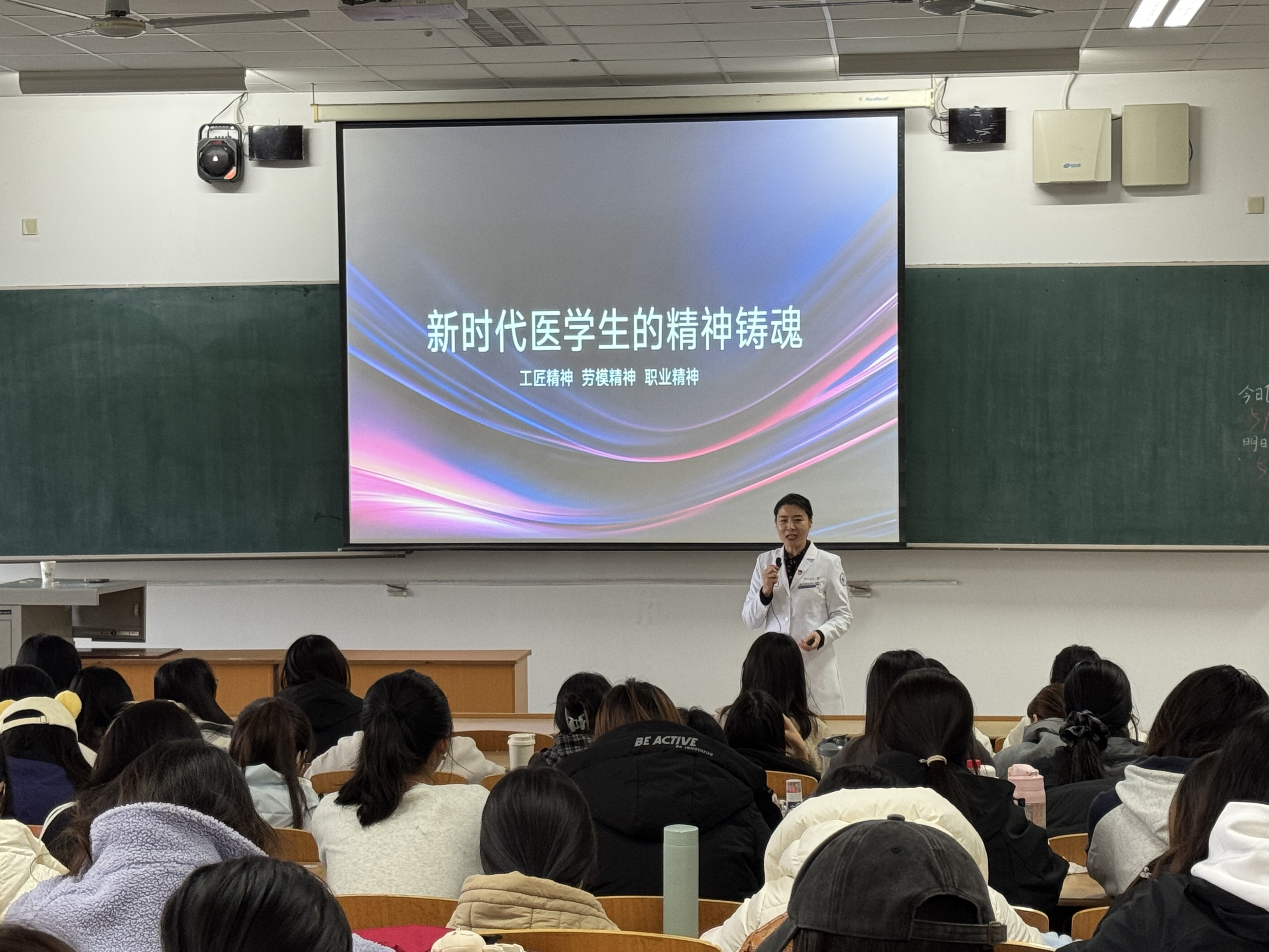 1762247975198002641.jpg 1762247975198002641.jpg